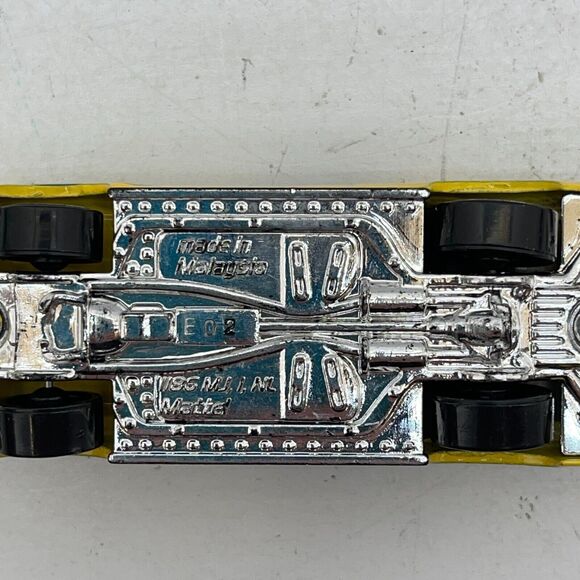 Lot of 7 Hot Wheels Low Rider Dodge Challenger Vehicle Diecast Retro Model Car - Picture 5 of 16